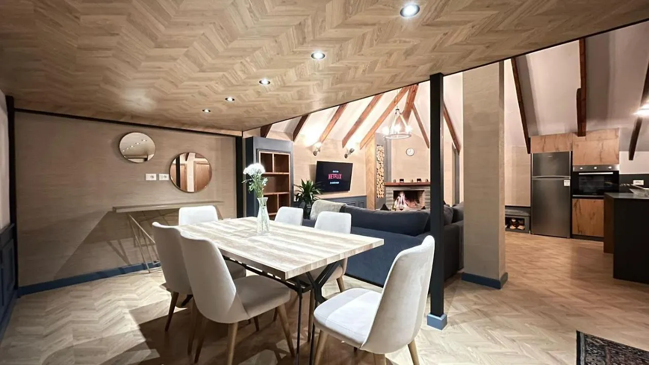 Heart Of Tirana Cozy Loft With Fireplace