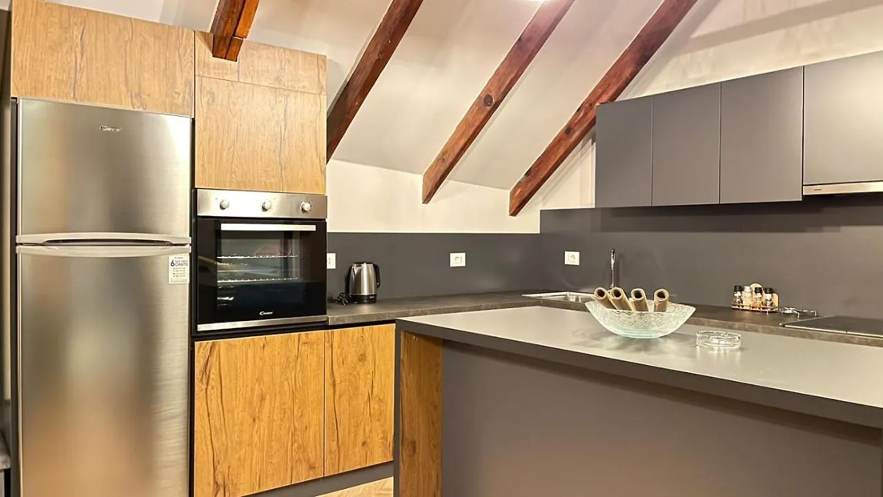 Heart Of Tirana Cozy Loft With Fireplace